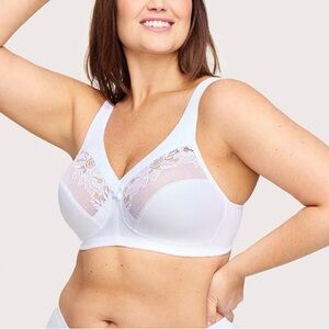 Glamorise MagicLift Minimizer Bra White 42D NWT IN PACKAGE